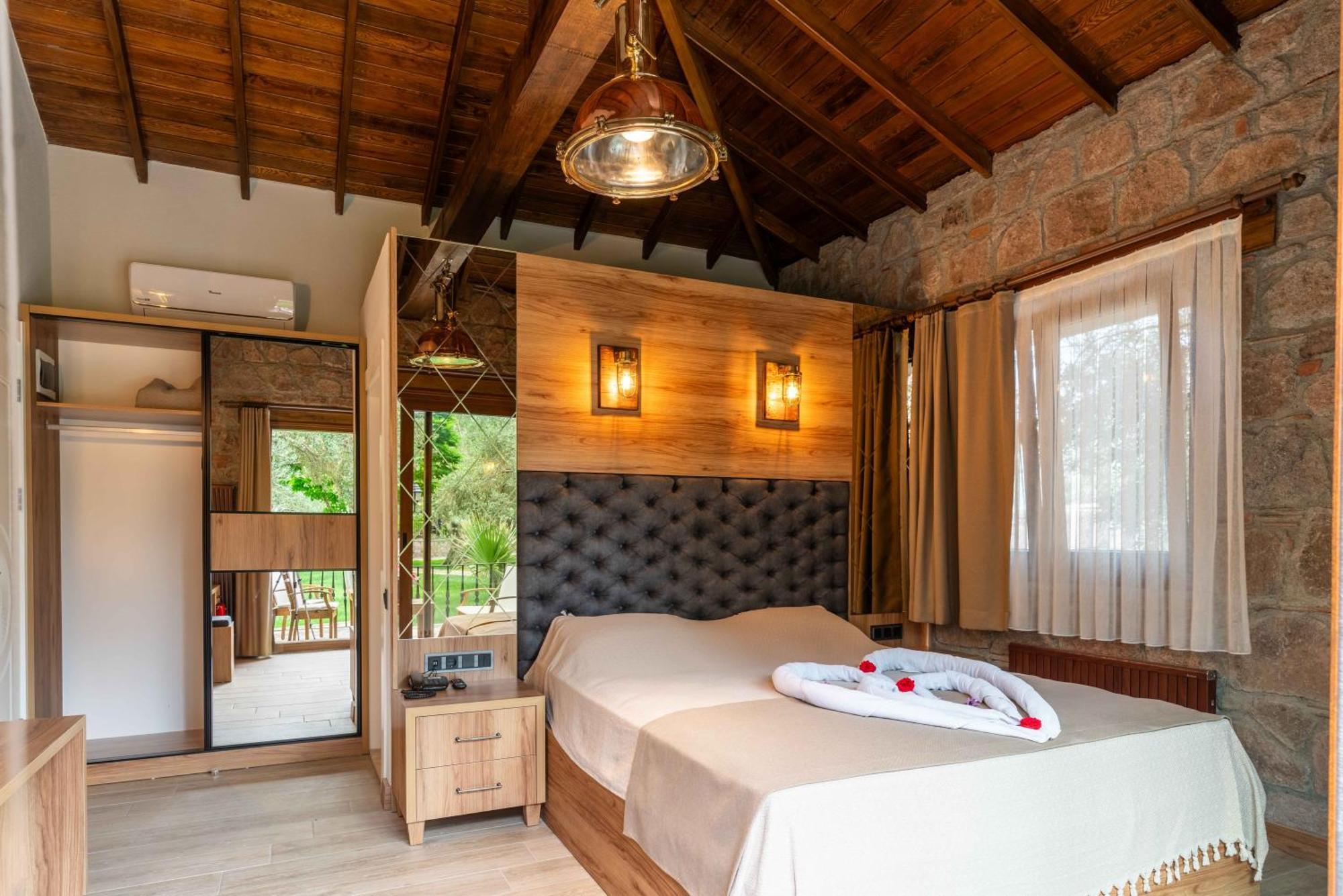 Assos Park Hotel المظهر الخارجي الصورة